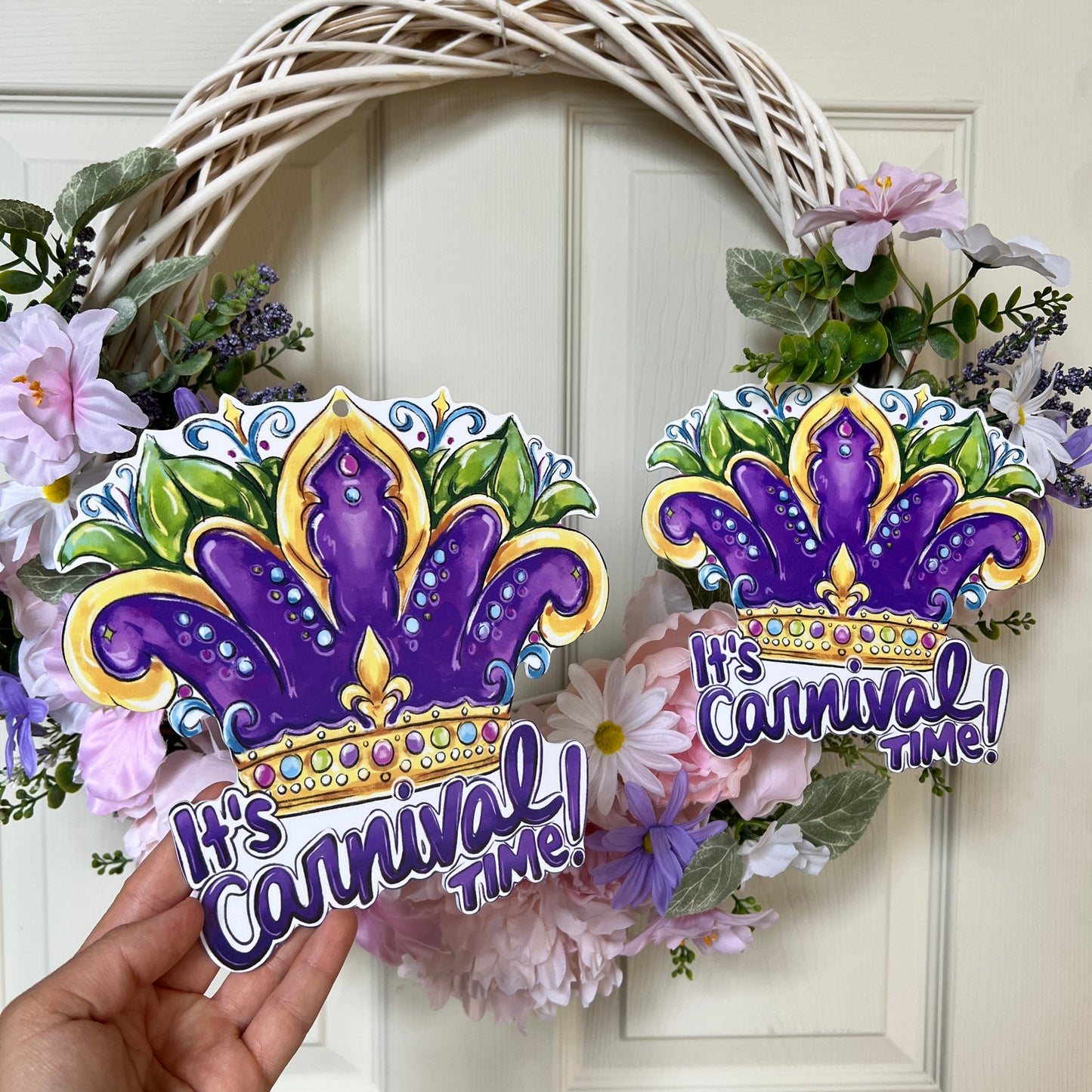 Carnival Time Queen Crown Decornament-Mardi Gras Wreath