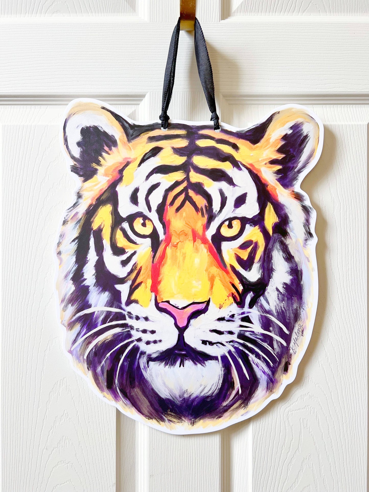 Black Stripe Tiger Head Door Hanger